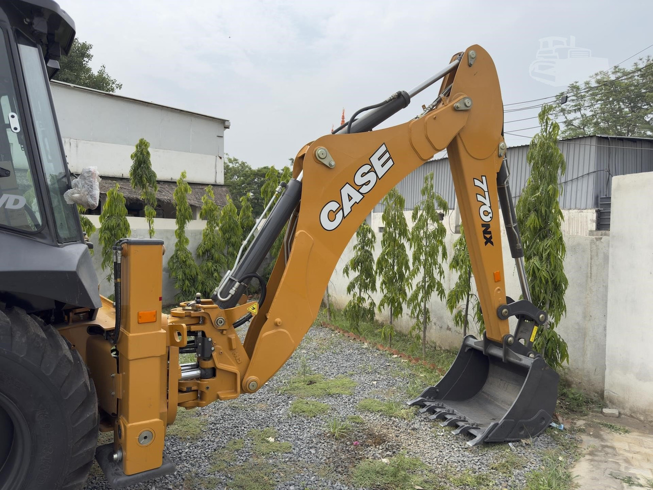 Backhoe loader CASE 770NX MAGNUM: picture 10