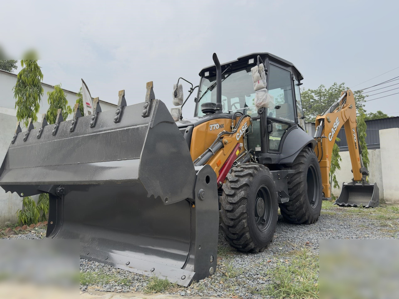 CASE 770NX MAGNUM - Backhoe loader: picture 5 CASE 770NX MAGNUM - Backhoe loader: picture 5