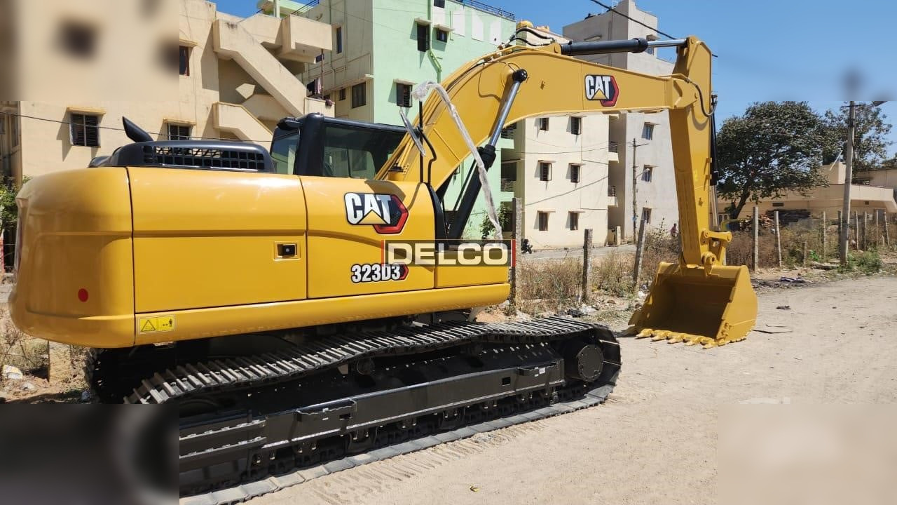 CATERPILLAR 323D3 - Crawler excavator: picture 5 CATERPILLAR 323D3 - Crawler excavator: picture 5