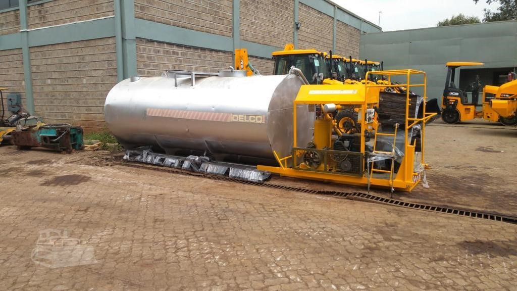 DELCO BD10000 - Asphalt distributor: picture 3 DELCO BD10000 - Asphalt distributor: picture 3