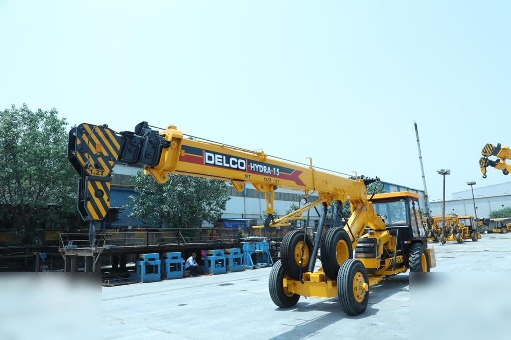 DELCO HYDRA 15 - Mobile crane: picture 2 DELCO HYDRA 15 - Mobile crane: picture 2