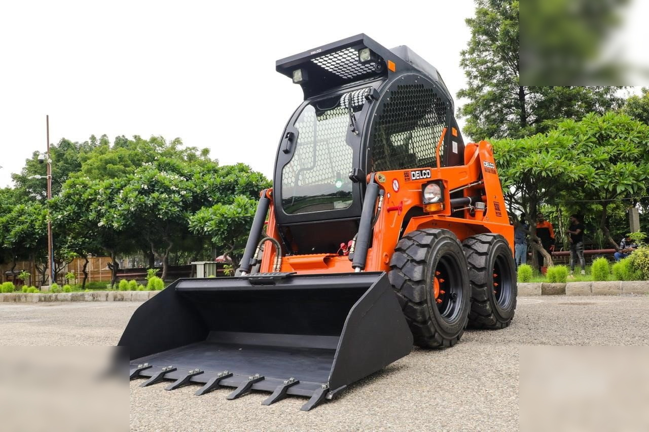 Skid steer loader DELCO SSL175: picture 9 Skid steer loader DELCO SSL175: picture 9