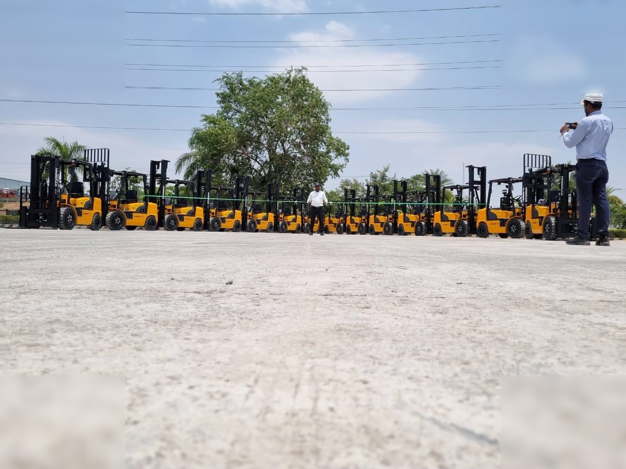 HYUNDAI 35DE-7 - Forklift: picture 4 HYUNDAI 35DE-7 - Forklift: picture 4