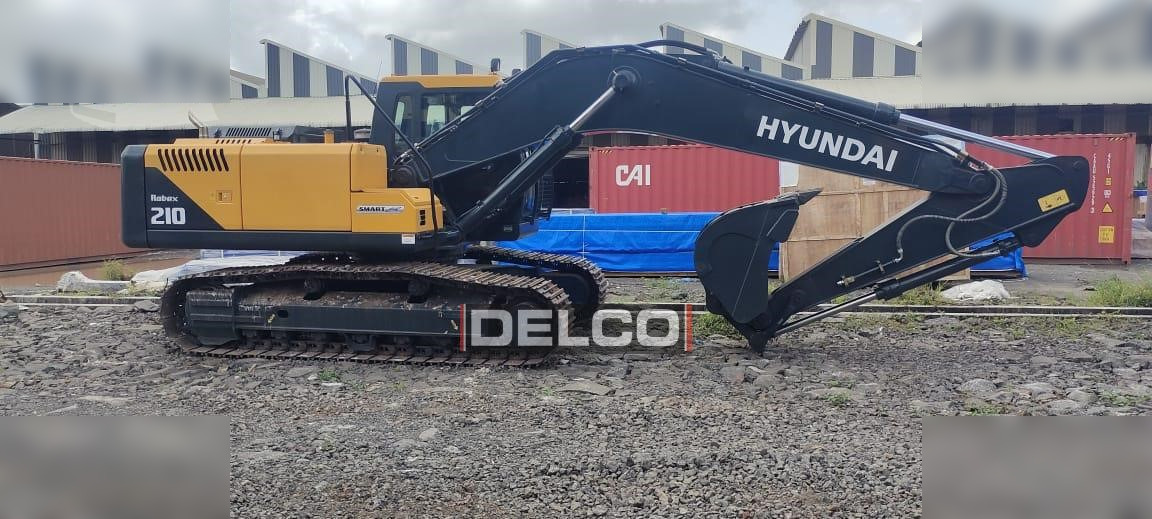 HYUNDAI ROBEX 210 - Crawler excavator: picture 2 HYUNDAI ROBEX 210 - Crawler excavator: picture 2