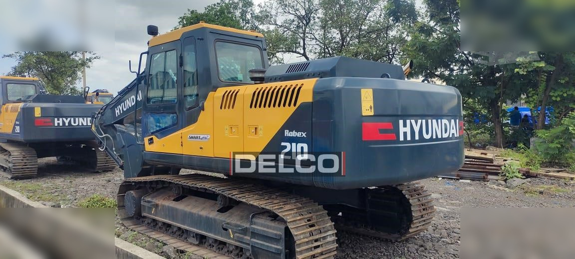 HYUNDAI ROBEX 210 - Crawler excavator: picture 3 HYUNDAI ROBEX 210 - Crawler excavator: picture 3