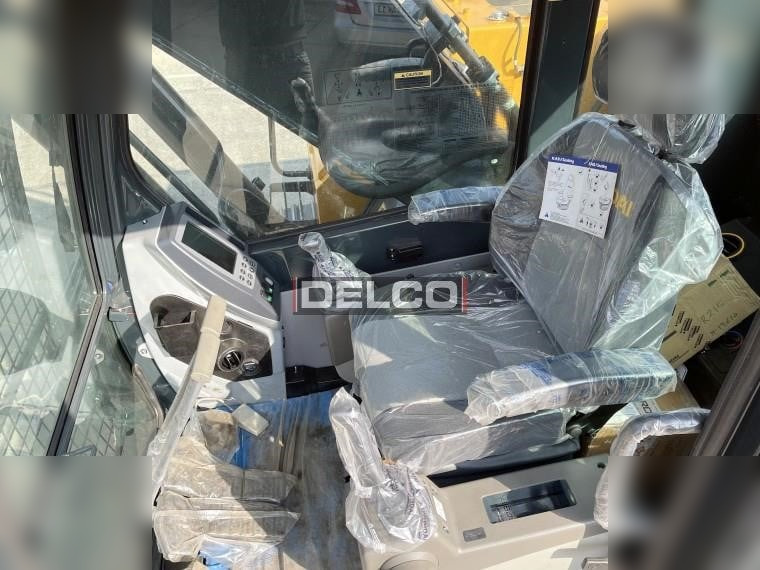 Leasing of HYUNDAI ROBEX 215L SMART HYUNDAI ROBEX 215L SMART: picture 12