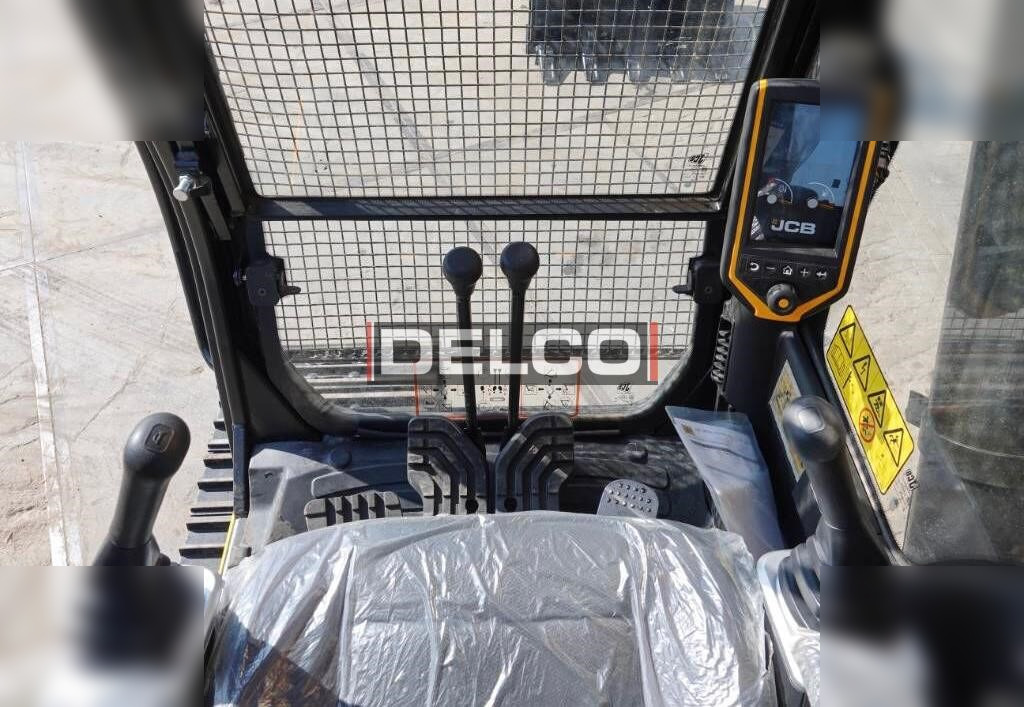 Leasing of JCB 225 LC JCB 225 LC: picture 10