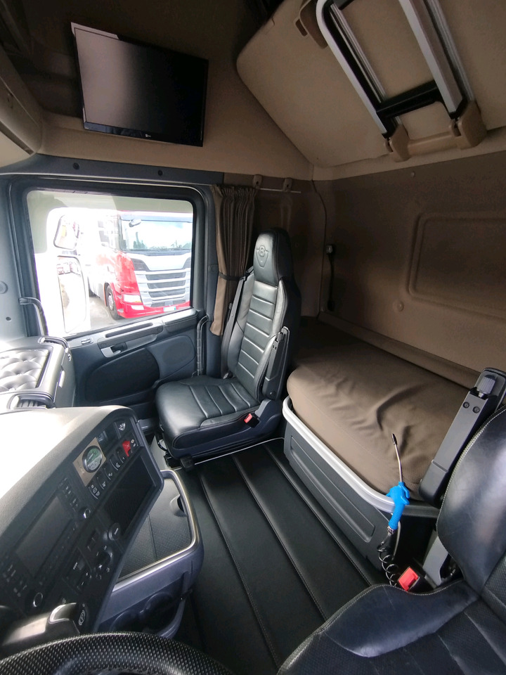 Scania R730 - Tractor unit: picture 4 Scania R730 - Tractor unit: picture 4