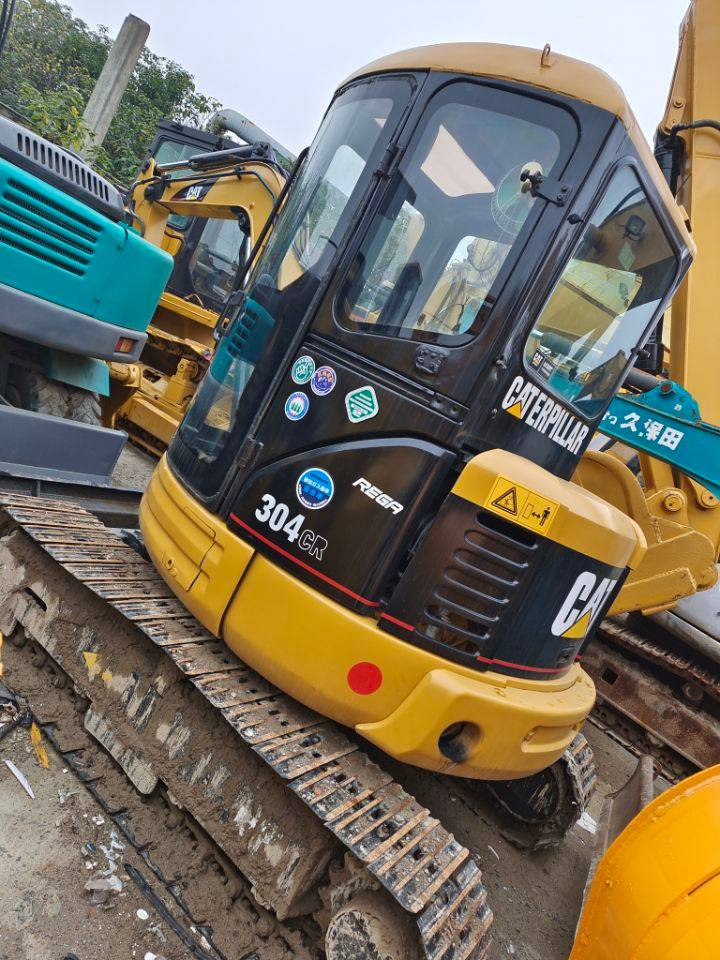 CAT 304 C  - Mini excavator: picture 1 CAT 304 C  - Mini excavator: picture 1