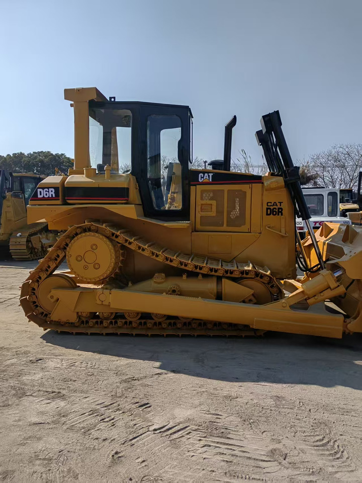 Bulldozer CAT D6R: picture 6