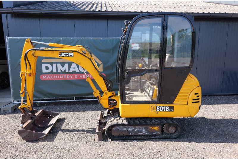 JCB 8018 CTS hydro quick hitch cw05 - Mini excavator: picture 1 JCB 8018 CTS hydro quick hitch cw05 - Mini excavator: picture 1