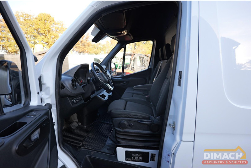 Panel van Mercedes-Benz Sprinter 315 CDI MB L2H2 sprinter - trekhaak - MBUX - automaat TOP!!: picture 18 Panel van Mercedes-Benz Sprinter 315 CDI MB L2H2 sprinter - trekhaak - MBUX - automaat TOP!!: picture 18