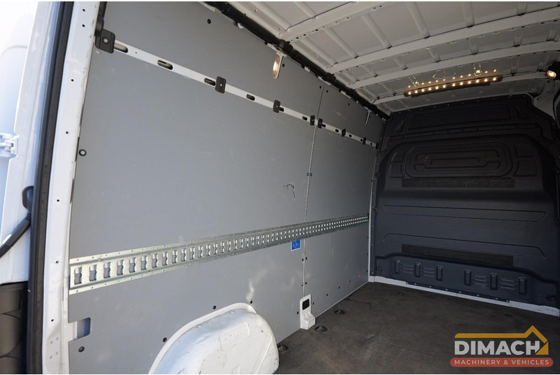 Panel van Mercedes-Benz Sprinter 315 CDI MB L2H2 sprinter - trekhaak - MBUX - automaat TOP!!: picture 13 Panel van Mercedes-Benz Sprinter 315 CDI MB L2H2 sprinter - trekhaak - MBUX - automaat TOP!!: picture 13