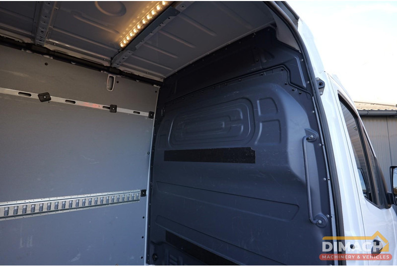 Panel van Mercedes-Benz Sprinter 315 CDI MB L2H2 sprinter - trekhaak - MBUX - automaat TOP!!: picture 15 Panel van Mercedes-Benz Sprinter 315 CDI MB L2H2 sprinter - trekhaak - MBUX - automaat TOP!!: picture 15