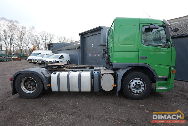 Volvo FM 300 4X2 4x2 FM - airco - low km - 22.5 banden - NL truck - i shift - blad lucht geveerd - Tractor unit: picture 4 Volvo FM 300 4X2 4x2 FM - airco - low km - 22.5 banden - NL truck - i shift - blad lucht geveerd - Tractor unit: picture 4