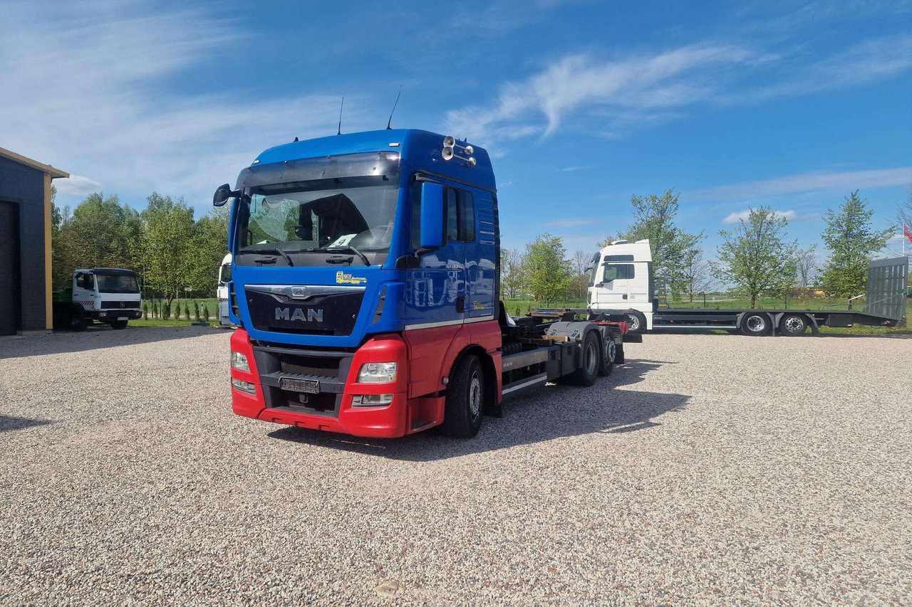 MAN TGX 26.440 - Container transporter/ Swap body truck: picture 4 MAN TGX 26.440 - Container transporter/ Swap body truck: picture 4