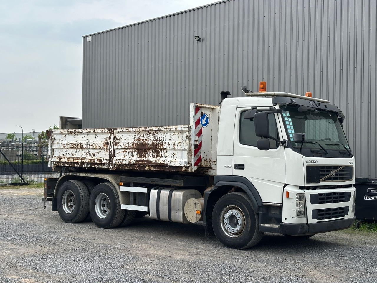Volvo FM 420 - Hook lift truck: picture 1 Volvo FM 420 - Hook lift truck: picture 1