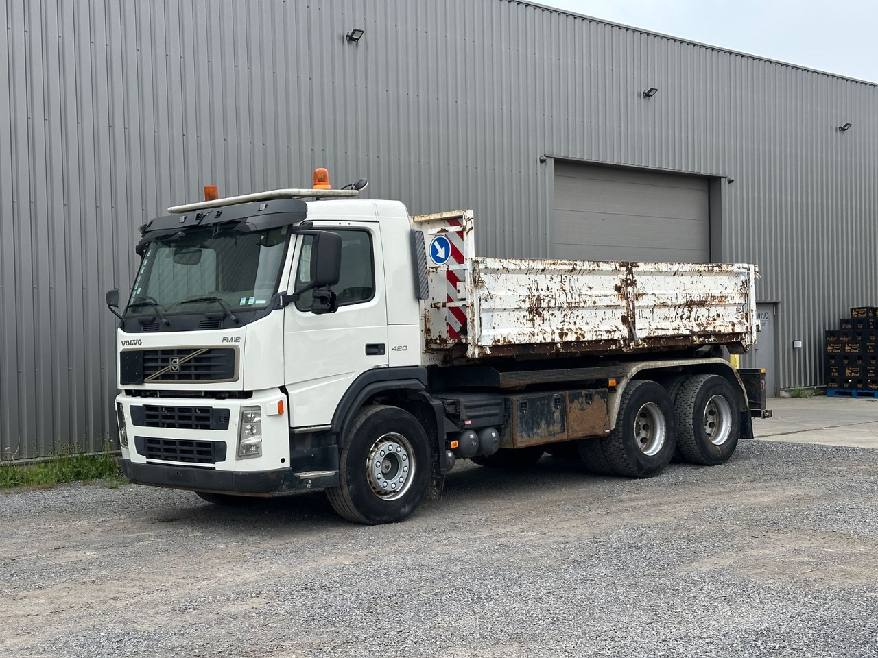 Volvo FM 420 - Hook lift truck: picture 5 Volvo FM 420 - Hook lift truck: picture 5