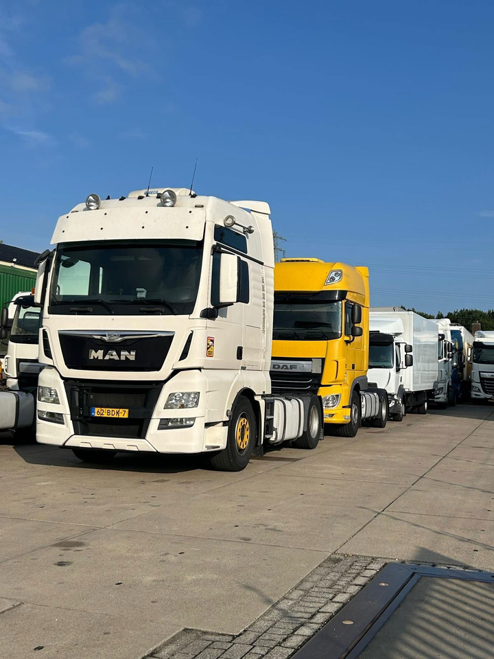 Diversen Gezocht Trucks, trailers - Tractor unit: picture 1 Diversen Gezocht Trucks, trailers - Tractor unit: picture 1