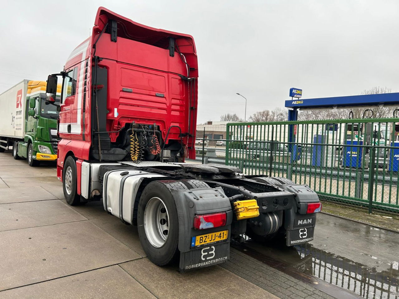 MAN TGX 18.440 Euro 5 / BJ. 2011 / 440PK - Tractor unit: picture 3 MAN TGX 18.440 Euro 5 / BJ. 2011 / 440PK - Tractor unit: picture 3