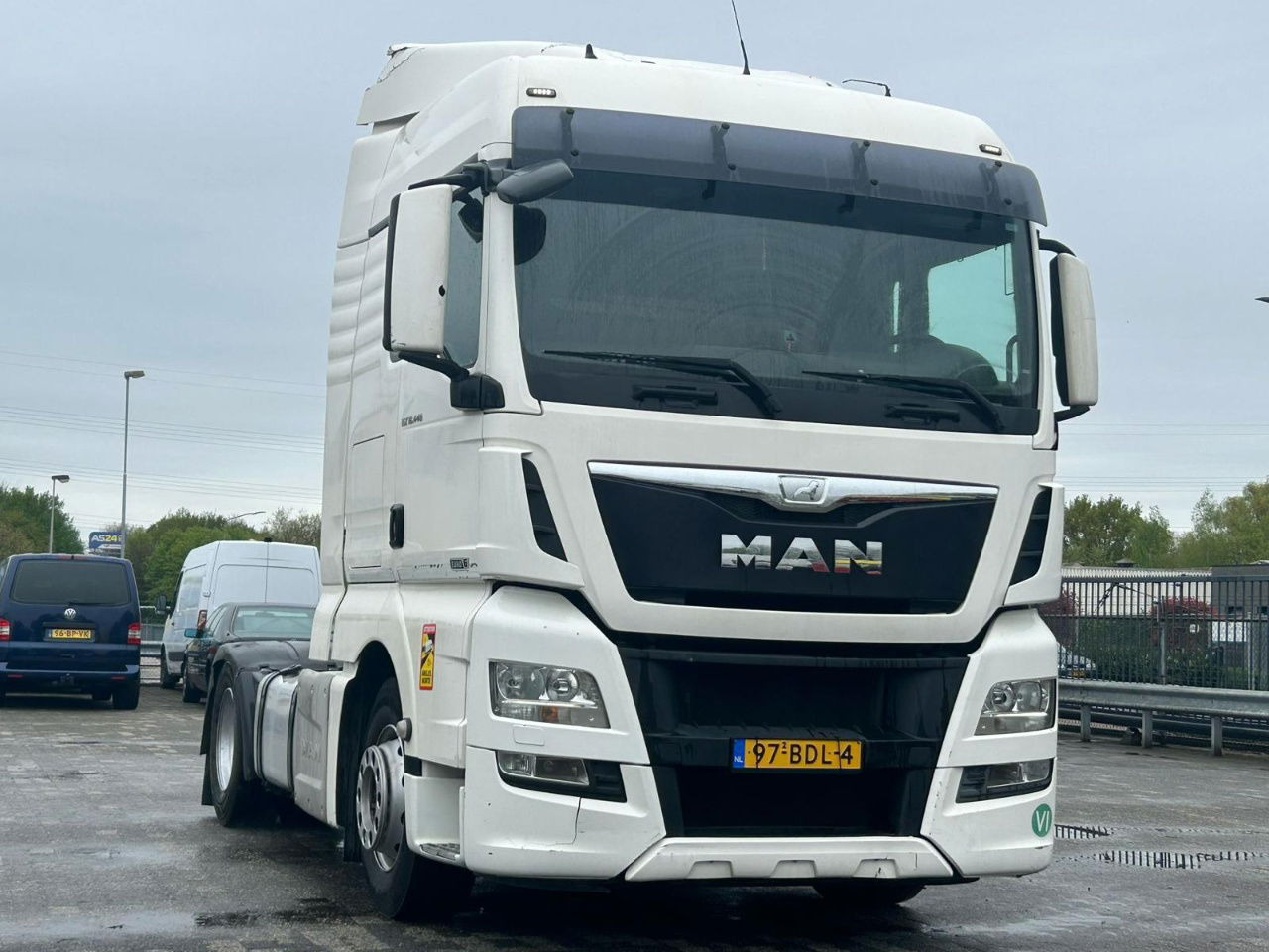 MAN TGX bj. 2013 / Euro 6 / 984.KM - Tractor unit: picture 1 MAN TGX bj. 2013 / Euro 6 / 984.KM - Tractor unit: picture 1