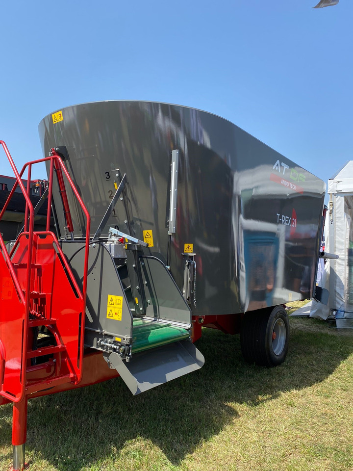 Ando Tech Futtermischwagen / Feed mixer / Melangeuse / Carro di alimentazione / Remolque alimentador / Кормораздатчик / Wóz paszowy T-REX 24 m3 - Forage mixer wagon: picture 3 Ando Tech Futtermischwagen / Feed mixer / Melangeuse / Carro di alimentazione / Remolque alimentador / Кормораздатчик / Wóz paszowy T-REX 24 m3 - Forage mixer wagon: picture 3