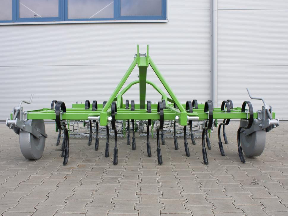 Bomet Saatbettkombination / Tilling set / Cultivateur / Aggregato di coltivazione / Культиватор / Agregat uprawowy - Cultivator: picture 3 Bomet Saatbettkombination / Tilling set / Cultivateur / Aggregato di coltivazione / Культиватор / Agregat uprawowy - Cultivator: picture 3