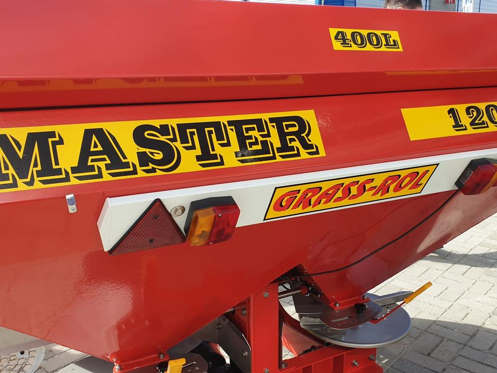 Grass-Rol Düngerstreuer / Fertilizer spreader / Epandeur d'engrais / Spandiconcime / Rozsiewacz nawozu / Разбрасыватель удобрений 1600 l - Fertilizer spreader: picture 5 Grass-Rol Düngerstreuer / Fertilizer spreader / Epandeur d'engrais / Spandiconcime / Rozsiewacz nawozu / Разбрасыватель удобрений 1600 l - Fertilizer spreader: picture 5