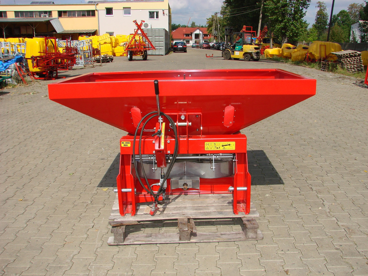 JAR-MET Düngerstreuer / Fertilizer spreader / Epandeur d'engrais / Rozsiewacz nawozów 1200 kg - Fertilizer spreader: picture 4 JAR-MET Düngerstreuer / Fertilizer spreader / Epandeur d'engrais / Rozsiewacz nawozów 1200 kg - Fertilizer spreader: picture 4