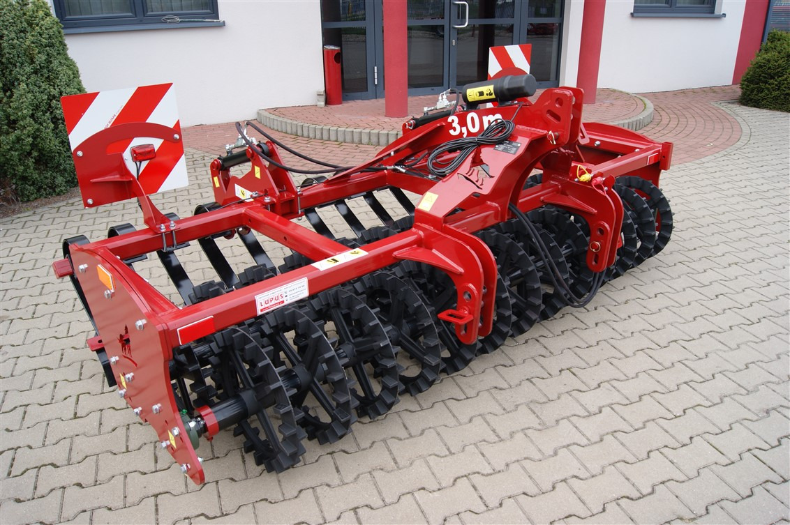 Lupus Crosskillwalze / Crosskill roller / Rouleau tandem avant Crosskill / Rodillo tándem delantero Wał przedni tandem Crosskill 3 m - Farm roller: picture 1 Lupus Crosskillwalze / Crosskill roller / Rouleau tandem avant Crosskill / Rodillo tándem delantero Wał przedni tandem Crosskill 3 m - Farm roller: picture 1