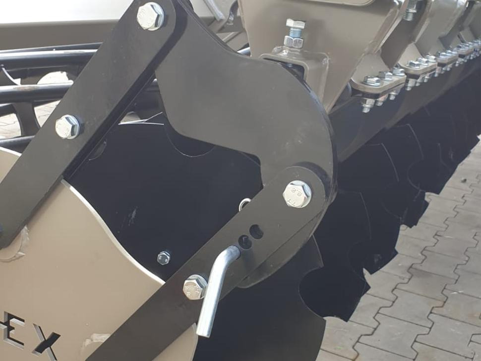 Disc harrow ROLEX Hydraulische Scheibenegge / Hydraulic discs harrow / Dechaumeur à disques / Erpice a dischi / Дисковая гидравлическая борона тип лёгкий с тележкой / Brona talerzowa hydraulicznie składana lekka: picture 17