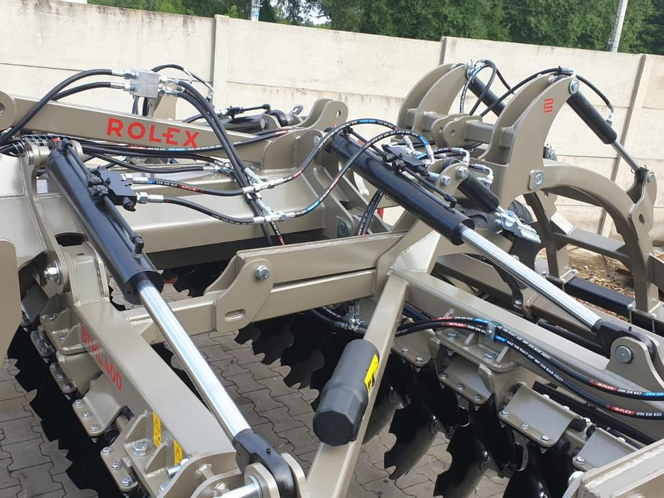 Disc harrow ROLEX Hydraulische Scheibenegge / Hydraulic discs harrow / Dechaumeur à disques / Erpice a dischi / Дисковая гидравлическая борона тип лёгкий с тележкой / Brona talerzowa hydraulicznie składana lekka: picture 16