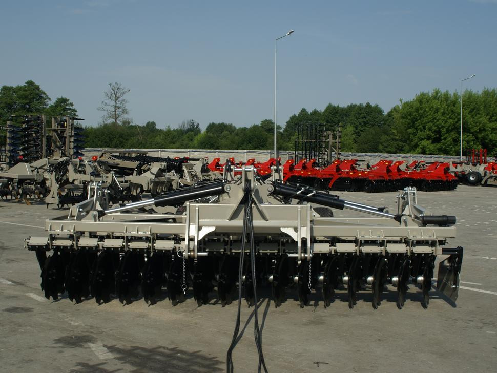 Disc harrow ROLEX Hydraulische Scheibenegge / Hydraulic discs harrow / Dechaumeur à disques / Erpice a dischi / Дисковая гидравлическая борона тип лёгкий с тележкой / Brona talerzowa hydraulicznie składana lekka: picture 10