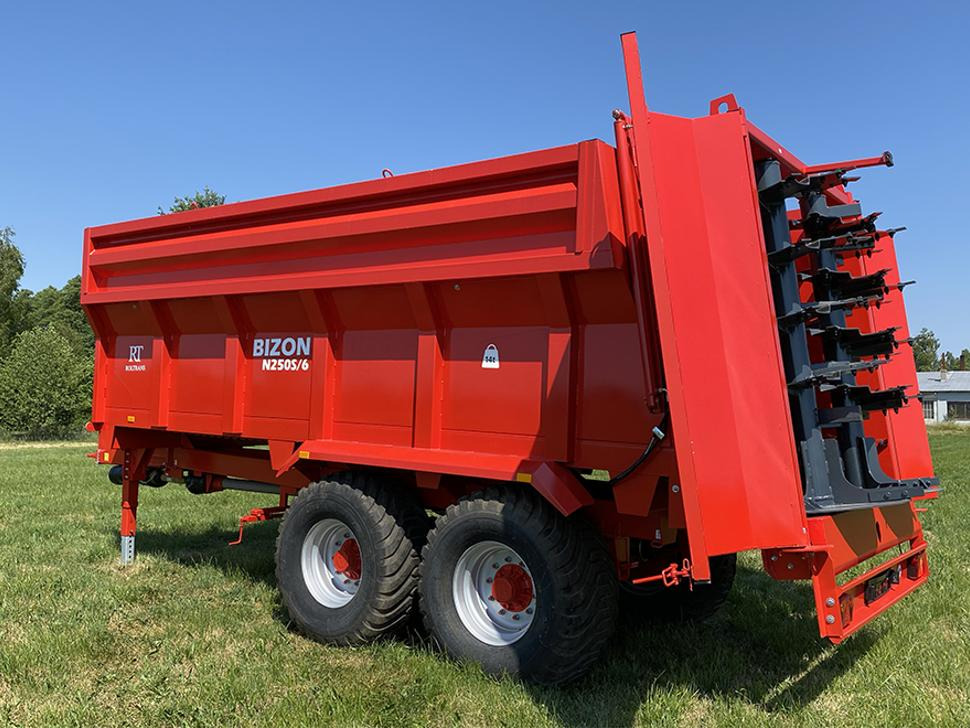 Roltrans Miststreuer / Manure spreader / Epandeur à fumier / Spandiletame / Разбрасыватель органических удобрений / Rozrzutnik obornika N205S/6 BIZON 14 t - Manure spreader: picture 5 Roltrans Miststreuer / Manure spreader / Epandeur à fumier / Spandiletame / Разбрасыватель органических удобрений / Rozrzutnik obornika N205S/6 BIZON 14 t - Manure spreader: picture 5