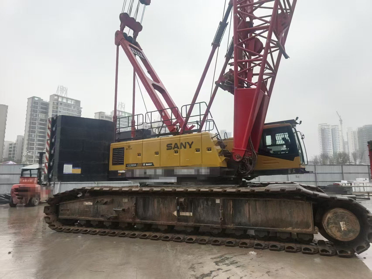 Crawler crane SANY SCC2000: picture 1