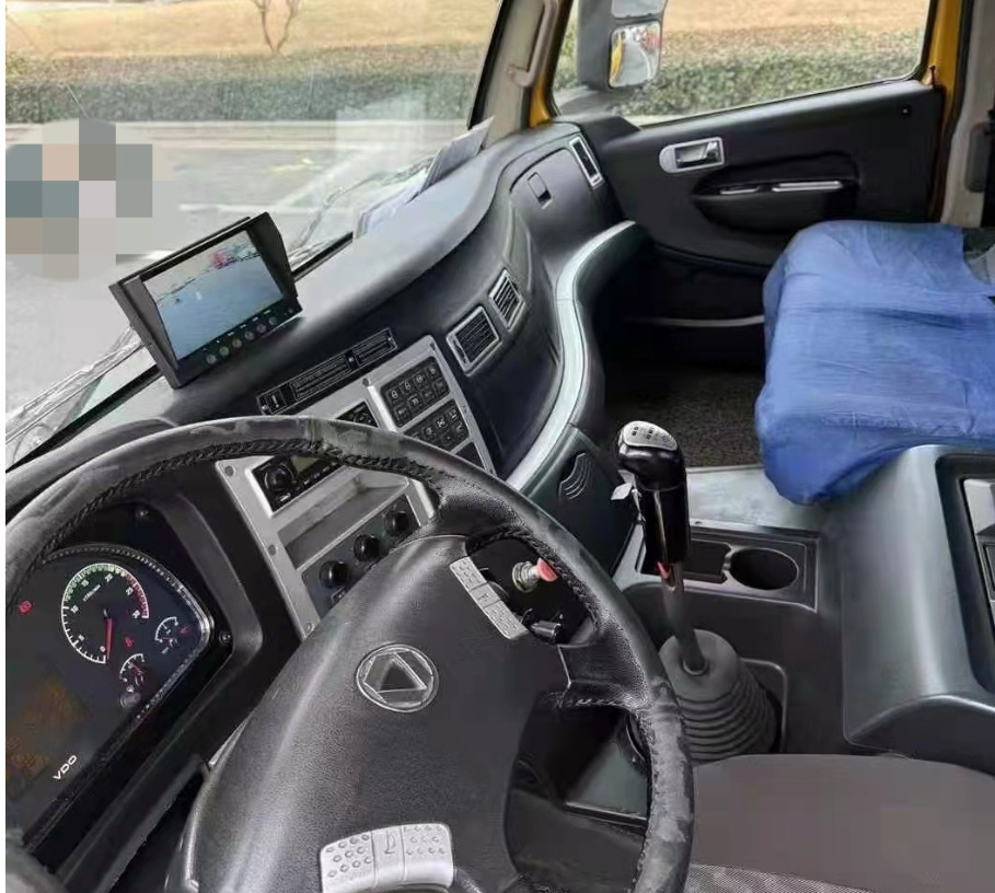 XCMG XCMG XCMG  - Mobile crane: picture 2 XCMG XCMG XCMG  - Mobile crane: picture 2