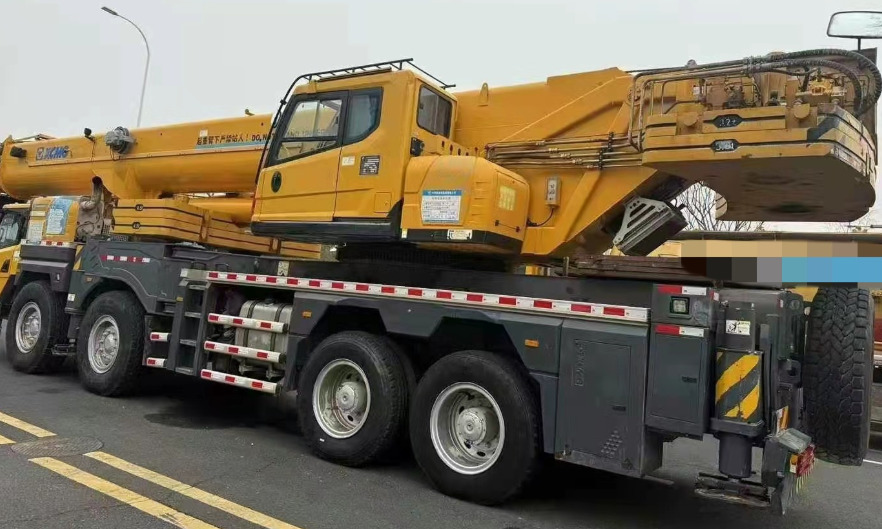 XCMG XCMG XCMG  - Mobile crane: picture 4 XCMG XCMG XCMG  - Mobile crane: picture 4