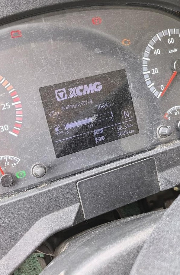 XCMG XCMG XCMG  - Mobile crane: picture 2 XCMG XCMG XCMG  - Mobile crane: picture 2