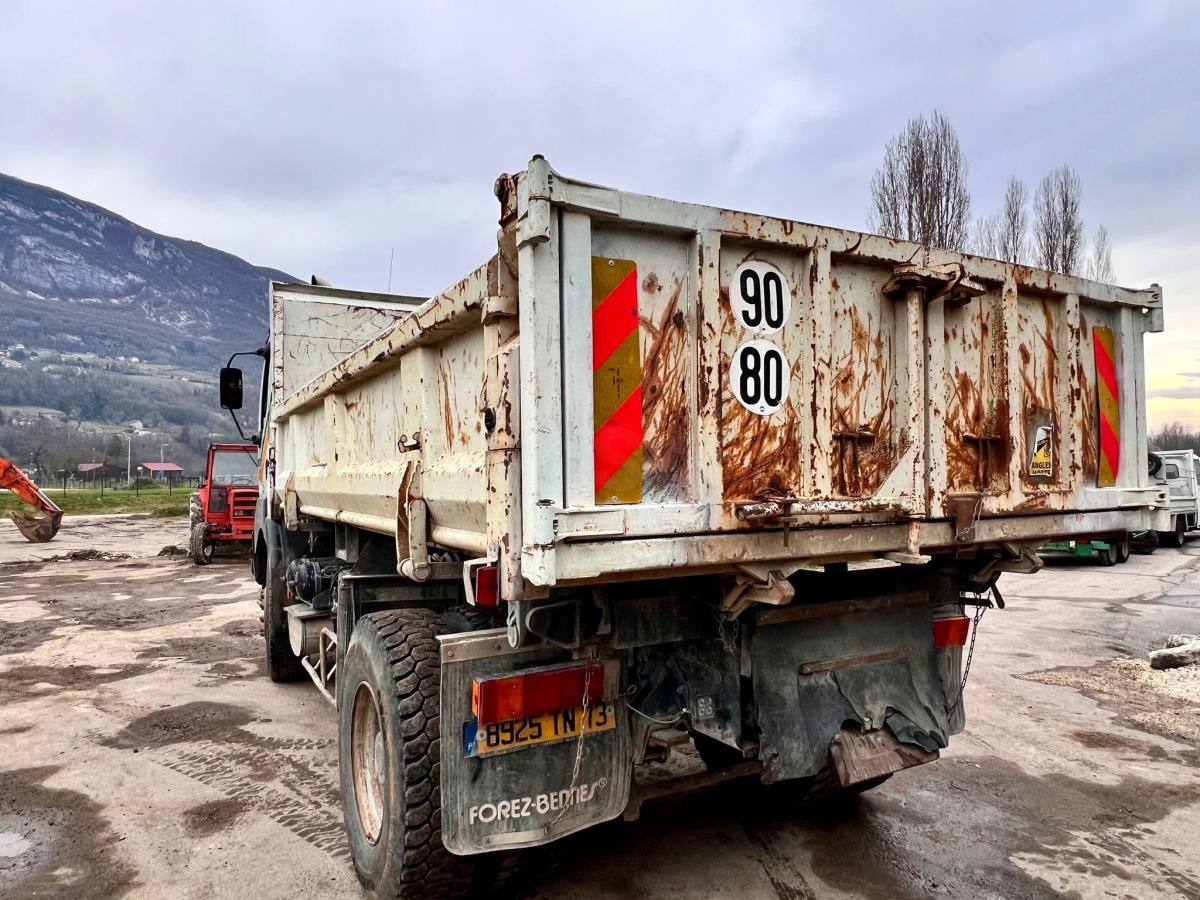 Renault KERAX BIBENNE 4x2 370DCI - Tipper: picture 3 Renault KERAX BIBENNE 4x2 370DCI - Tipper: picture 3