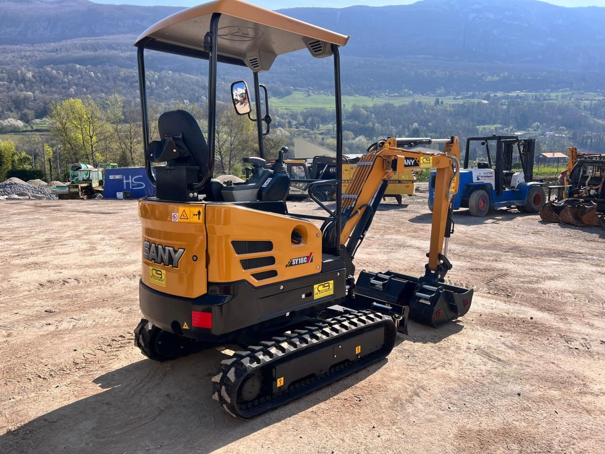 Sany SY16C MINIPELLE 1t8 Etat Neuf - Mini excavator: picture 3 Sany SY16C MINIPELLE 1t8 Etat Neuf - Mini excavator: picture 3