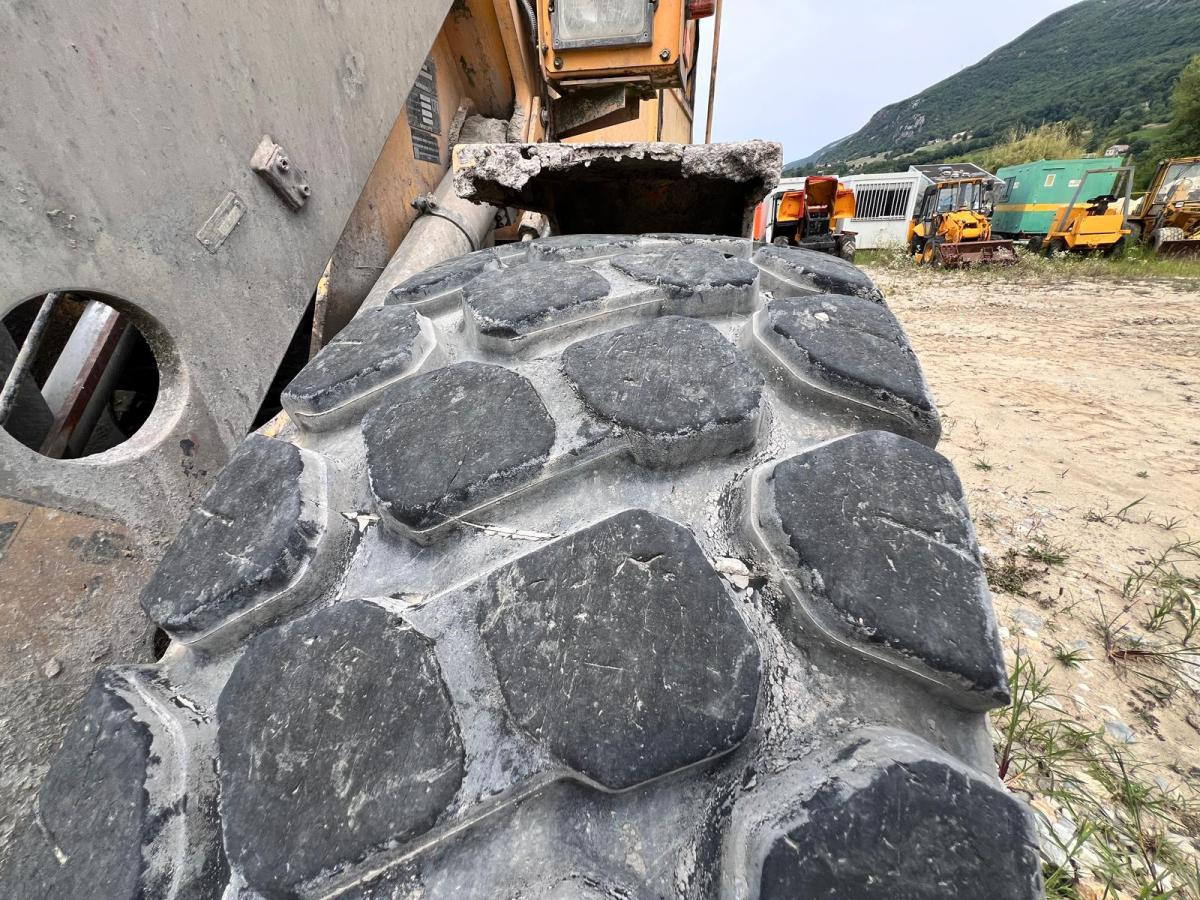 Wheel loader Volvo L 50 E CHARGEUSE A PNEUS 10T: picture 12