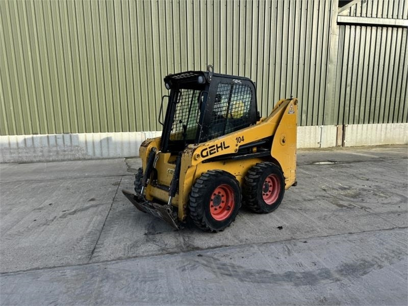 Gehl R165 Skid Steer - Skid steer loader: picture 1 Gehl R165 Skid Steer - Skid steer loader: picture 1