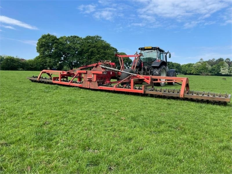 K-Two AE-RO II 9.6 Meter Grassland Aerator  - Garden equipment: picture 2 K-Two AE-RO II 9.6 Meter Grassland Aerator  - Garden equipment: picture 2