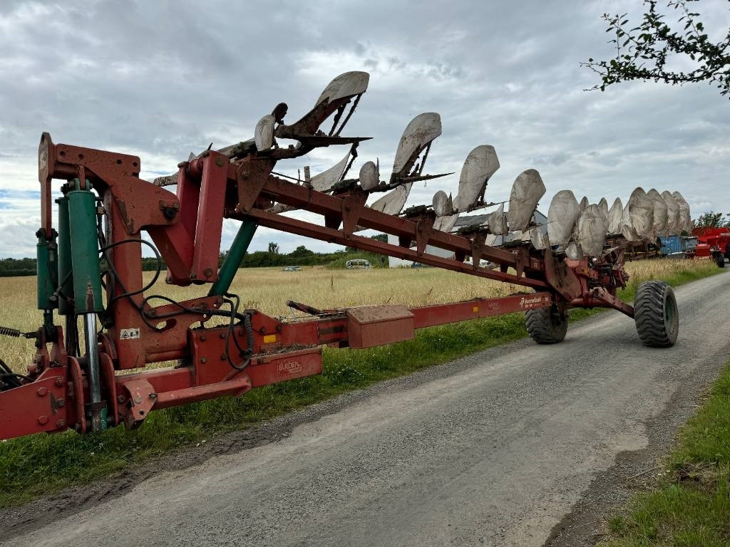 Kverneland RW 100 Variomat Plough - Plow: picture 2 Kverneland RW 100 Variomat Plough - Plow: picture 2