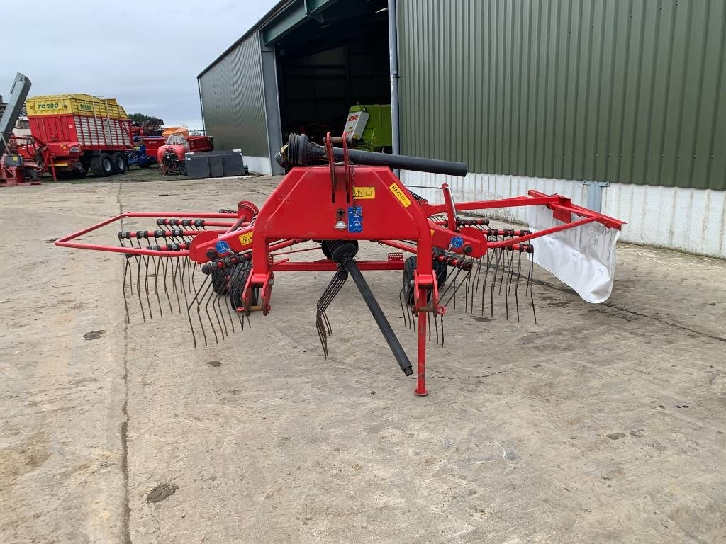 Lely Hibiscus 485 S Single Rotor Rake - Tedder/ Rake: picture 4 Lely Hibiscus 485 S Single Rotor Rake - Tedder/ Rake: picture 4