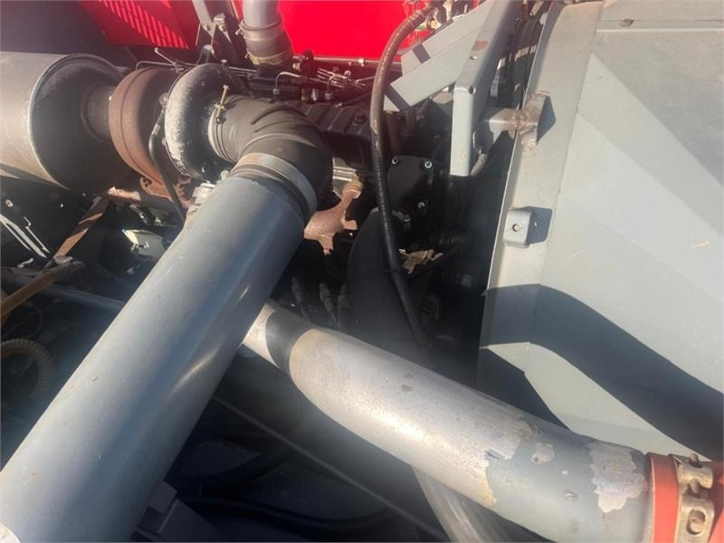 Massey Ferguson 7278 Auto Level c/w 25ft Powerflow Header - Harvester attachment: picture 5 Massey Ferguson 7278 Auto Level c/w 25ft Powerflow Header - Harvester attachment: picture 5