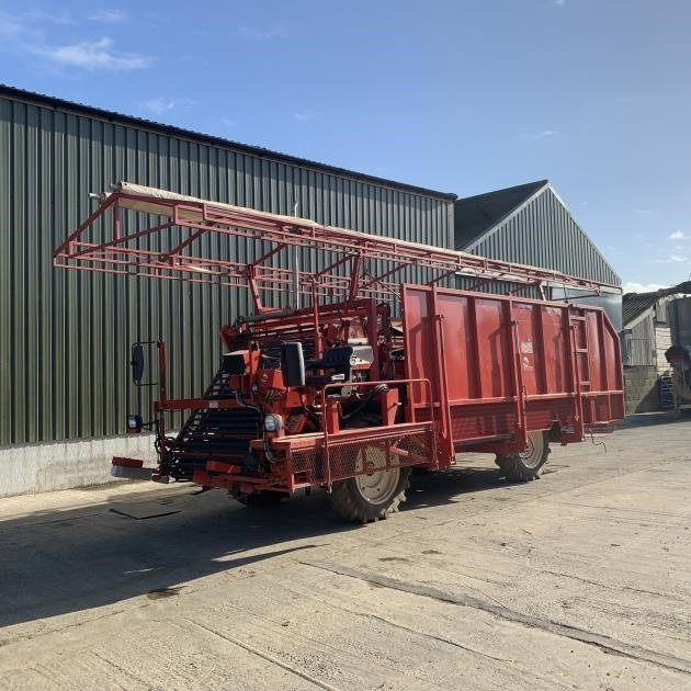 Simons Salad / Lettuce Harvester Simons - Harvester attachment: picture 5 Simons Salad / Lettuce Harvester Simons - Harvester attachment: picture 5