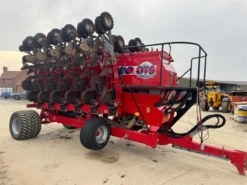 Sumo 8m DTS Direct Drill - Combine seed drill: picture 5 Sumo 8m DTS Direct Drill - Combine seed drill: picture 5