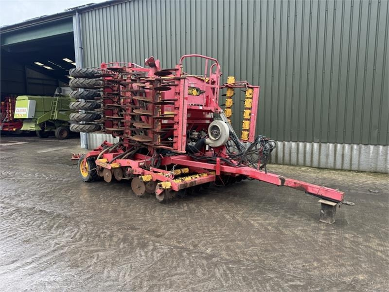 Vaderstad 600F Seed Drill - Combine seed drill: picture 1 Vaderstad 600F Seed Drill - Combine seed drill: picture 1