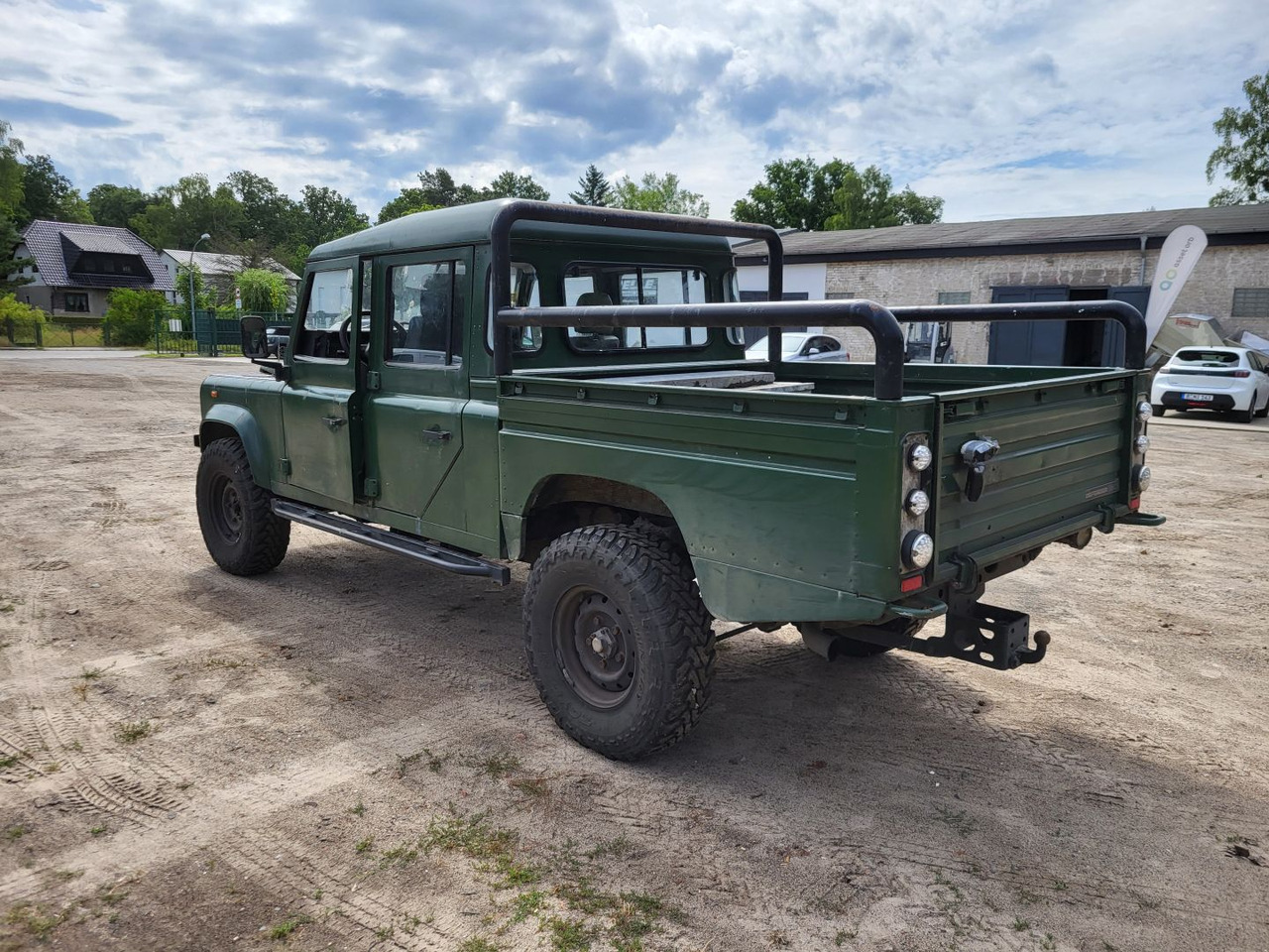 LAND ROVER Defender 130 - Pick-up mit Doppelkabine - SUV: picture 4 LAND ROVER Defender 130 - Pick-up mit Doppelkabine - SUV: picture 4